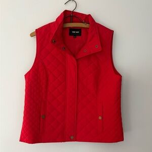 Nine West Women's M Red Quilted Vest